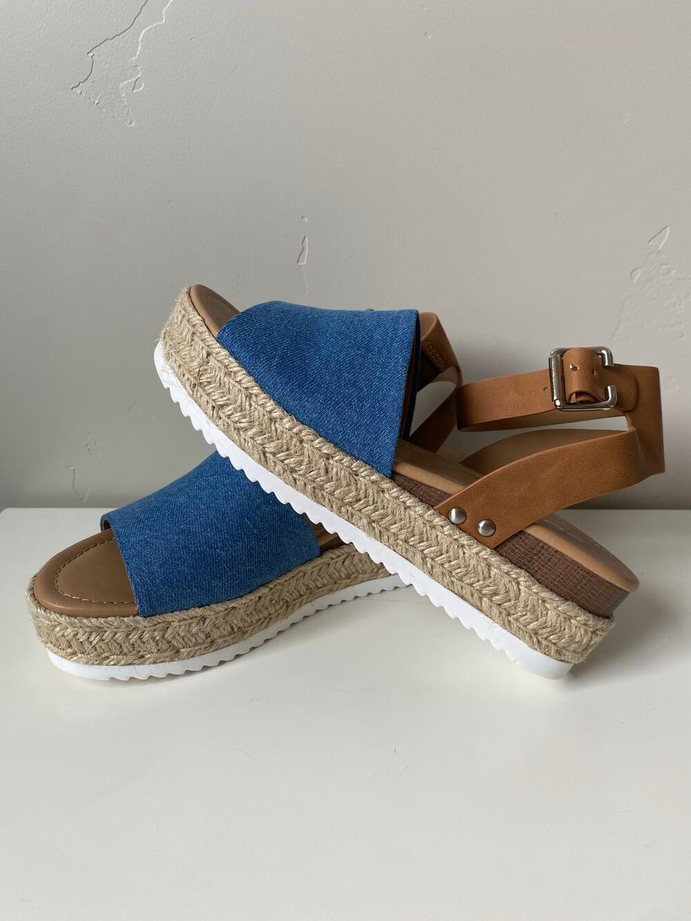 Women's Soda Open Toe Denim and Tan Espadrilles Wedge Sandals- Size 8.5